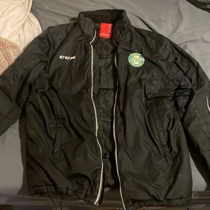 CCM HOCKEY JACKET ASPEN LEAFS